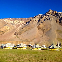 Manali to Leh Ladakh bike trip with sissu camping package